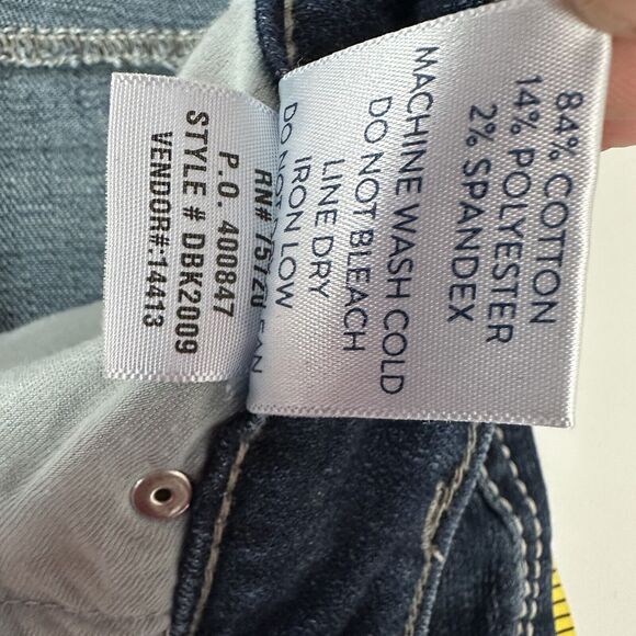 DayTrip Jeans Women 26 Blue Virgo Crop Straight Casual Midrise Relaxed Stretch - Picture 9 of 14